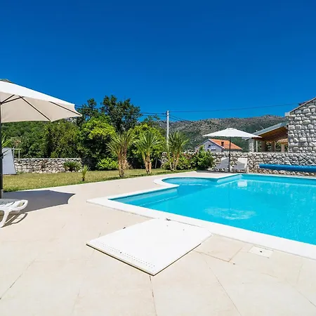 Gorgeous Apartment In Zaton Veliki Zaton (Dubrovnik-Neretva)