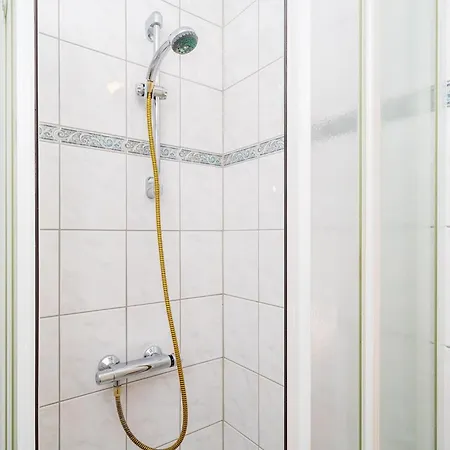 Gorgeous Apartment In Zaton Veliki